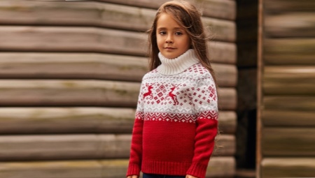 Mga Babae Sweater