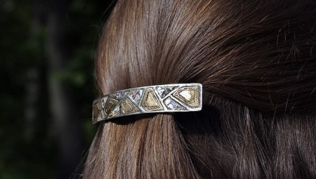 Pin ng buhok