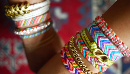 Mga bracelets ng pakikipagkaibigan (paghabi)