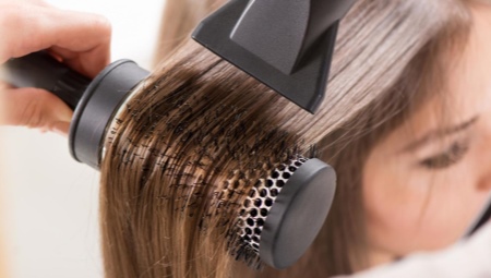 Pagsulat ng estilo ng buhok