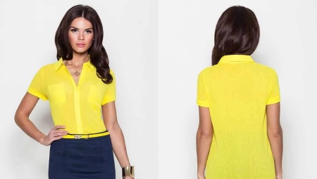 Pattern blouse na may maikling sleeves