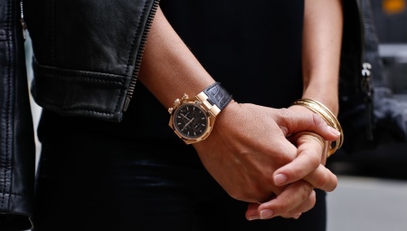 Wristwatch na may kronograpo