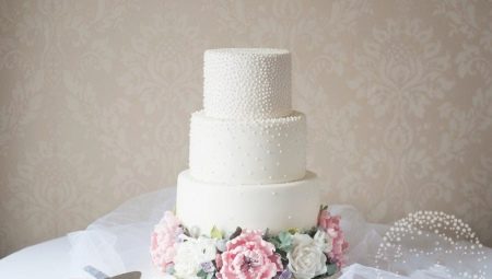 Mga Ideya sa Disenyo ng Cake sa Kasal