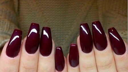 Mga magagandang ideya na manicure color Marsala