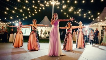 Paano malilimutan ang sayaw ng nobya at ang kanyang mga bridesmaids?