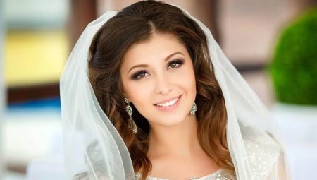 Madaling hairstyles para sa isang kasal