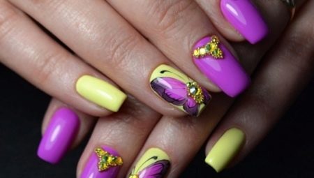 Nagtatampok ng yellow-purple manicure