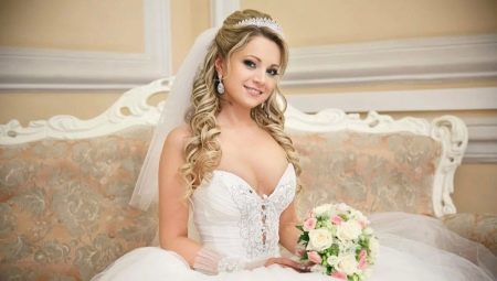 Wedding hairstyles: an overview of the most popular and beautiful styling