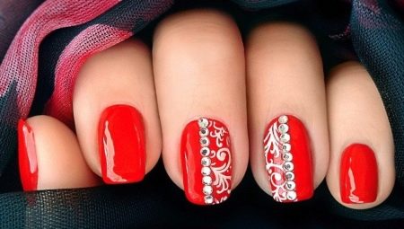 Mga kagiliw-giliw na ideya para sa paggamit ng red gel polish