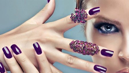 Mga magagandang ideya para sa disenyo ng manicure ng gabi