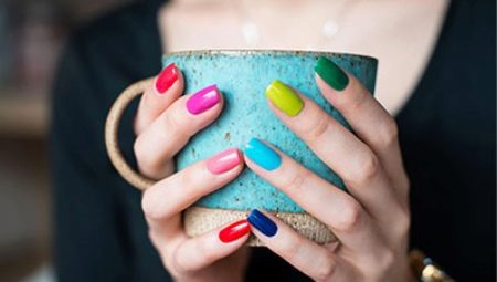Ang pinakamahusay na mga tagagawa ng gel polishes