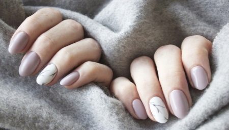 Manicure sa estilo ng minimalism