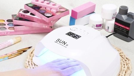 UV lamp para sa mga kuko: ano ang mga tampok, kung paano pumili at kung paano gamitin?
