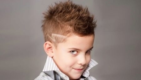 Naka-istilong hairstyles para sa lalaki 11 na taon