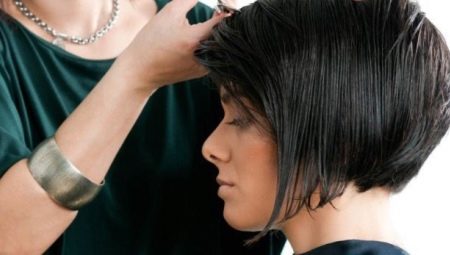 Buhok bob para sa maikling buhok: ang mga kalamangan at kahinaan, mga tip sa pagpili at estilo