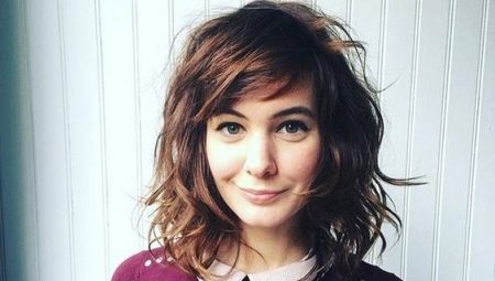 Shaggy haircut para sa medium hair: features, tips on selection and styling