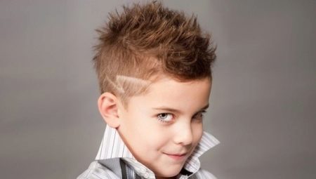 Haircuts at hairstyles para sa mga lalaki