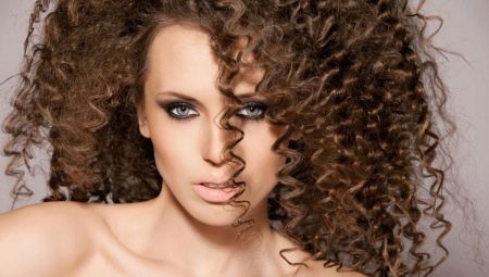 Pangangalaga sa buhok pagkatapos ng perm