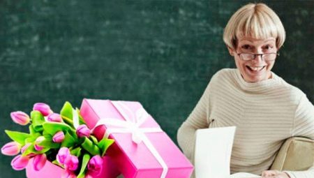 What to give to the teacher on the evening of the alumni meeting?