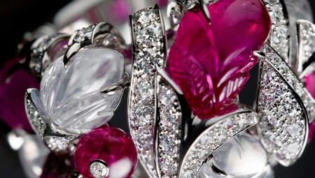 Red Emerald: paglalarawan, mga katangian, pagpili at pangangalaga