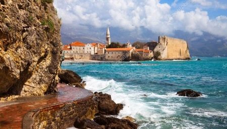 Montenegro noong Marso: ang lagay ng panahon at ang pinakamahusay na mga lugar upang manatili