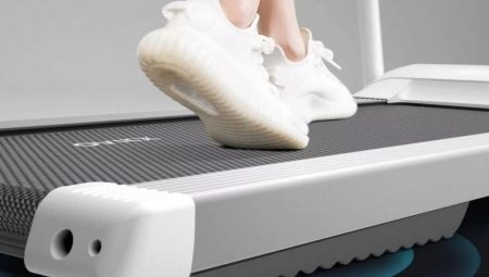 Mga katangian at tampok ng pagpili ng isang Xiaomi treadmill