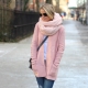 Mga pink na cardigans