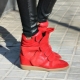 What to wear with sneakers?