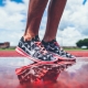 Mga sneaker ng tag-init