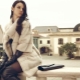 Boots sa ilalim ng mink coat