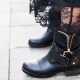 Mga short boots sa taglamig