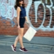 Claret sneakers