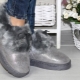 Uggs na may mga tainga