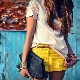 Dilaw na shorts