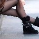 Uggs sa isang kalso