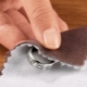 How to clean silver soda?