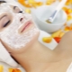 Mask mula sa curd para sa mukha: mga katangian at mga recipe