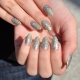 Brilliant manicure: mga tampok ng disenyo at naka-istilong trend