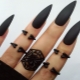 Black manicure para sa mahabang mga kuko: kawili-wili at naka-istilong mga ideya sa disenyo