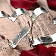 What to give his wife for a wedding anniversary?