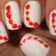 How to create drawings on nails with a needle?