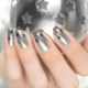 Silver manicure: mga tampok ng dekorasyon at mga trend ng fashion