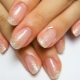 Mga pagpipilian para sa disenyo ng fashion transparent manicure