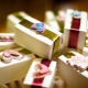 Choosing funny wedding gifts