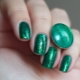 Green manicure: fashion trend at tip mula sa stylists