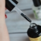 Goma base para sa gel polish: mga tampok at rekomendasyon para sa paggamit