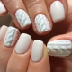 Manicure sa shades ng pulbos