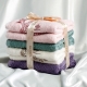 How beautiful to fold a towel as a gift?