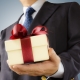 Listahan ng mga orihinal na regalo sa direktor mula sa koponan