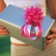 Orihinal na mga regalo para sa kaarawan ng isang kaibigan